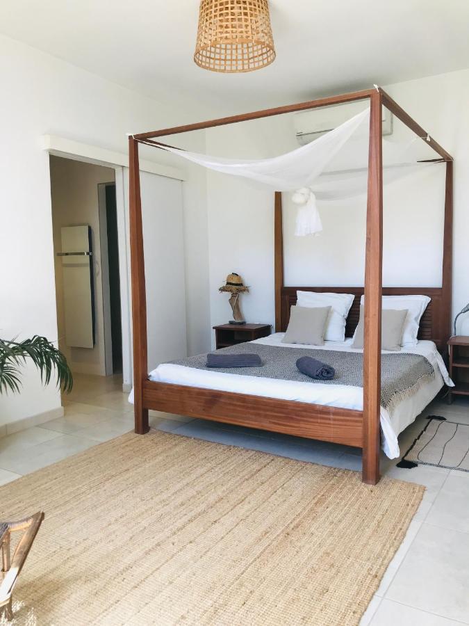 Ferme St Pierre 2 Suites Avec Repas, Piscine, Clim, Cheminee Ou Baignoire Spa Chabeuil Bagian luar foto
