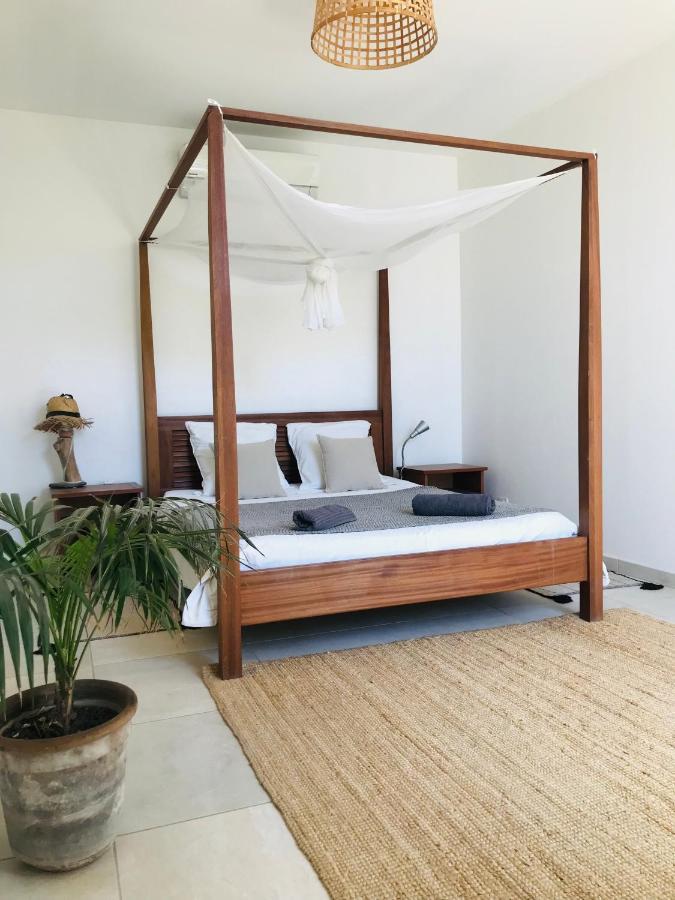 Ferme St Pierre 2 Suites Avec Repas, Piscine, Clim, Cheminee Ou Baignoire Spa Chabeuil Bagian luar foto