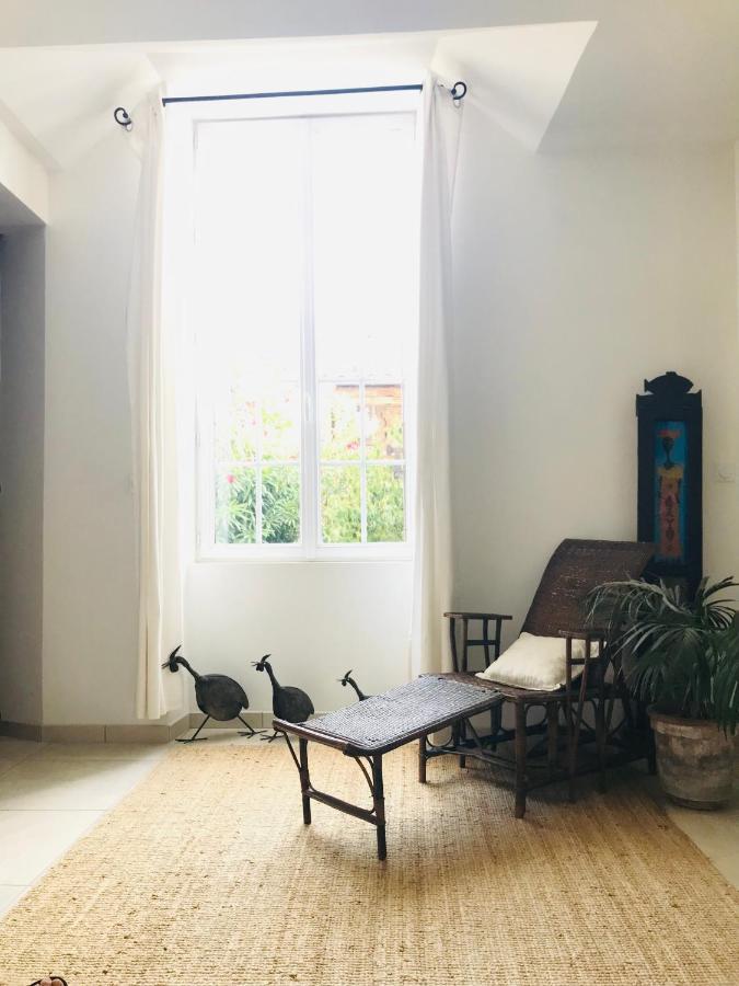 Ferme St Pierre 2 Suites Avec Repas, Piscine, Clim, Cheminee Ou Baignoire Spa Chabeuil Bagian luar foto